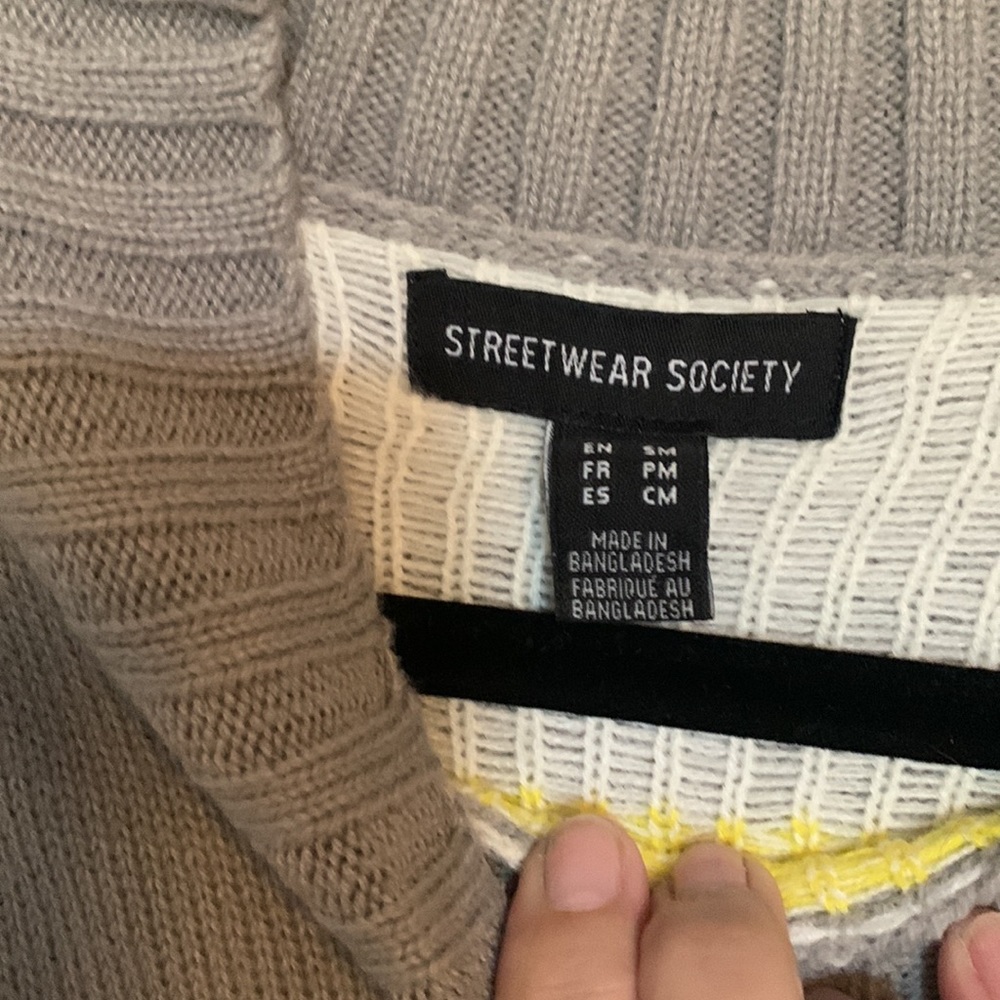 Daisy sweater - Picture 3 of 4